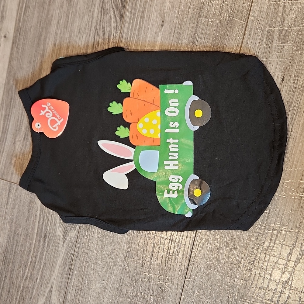 NWT Pet Central Egg Hunt is On  sz M Dog Shirt